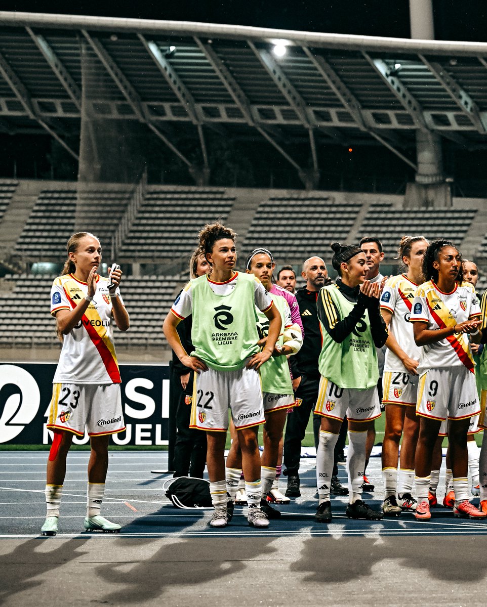 RCLensFeminin's tweet photo. Toujours ensemble ❤️💛

#RCElles #PFCRCL https://t.co/FEPGX1Kxp3