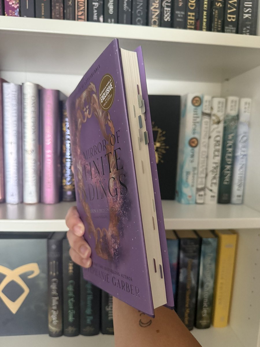 alanarosewrites's tweet photo. five stars✨ https://t.co/rdBPQoRtea