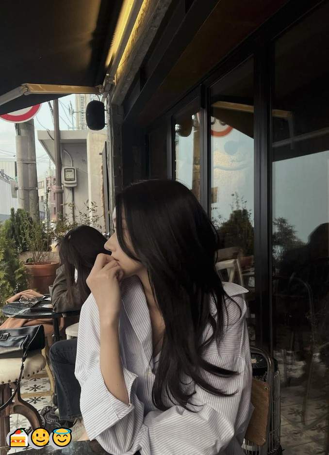 aplaceS21's tweet photo. 🎊 💖 성희롱당하고싶다   #파주 #섹트 #ㄷㄸ #ㅁㄴ https://t.co/8h4KtGqfnF