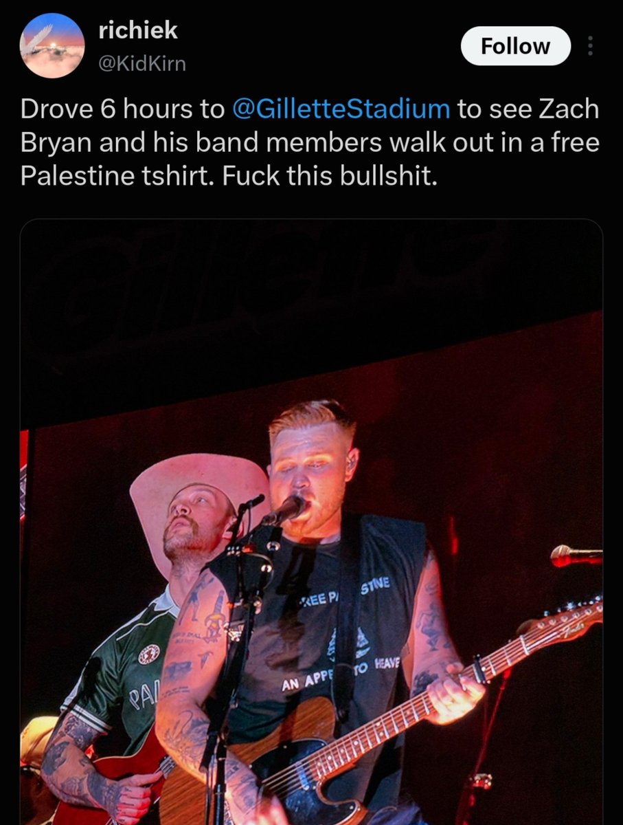 SpittinVenoms's tweet photo. Latest group chat talking point just dropped. Everybody drove 6 hours to see this concert https://t.co/Of6jvPDIXR
