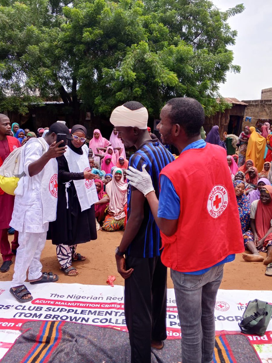 nrcs_ng's tweet photo. With @ICRC_Nigeria support, NRCS trained volunteers across 10 branches as Emergency First Aid Teams, strengthening first aid and emergency response skills. 
#EmergencyFirstAid https://t.co/heUNlZu5Ps