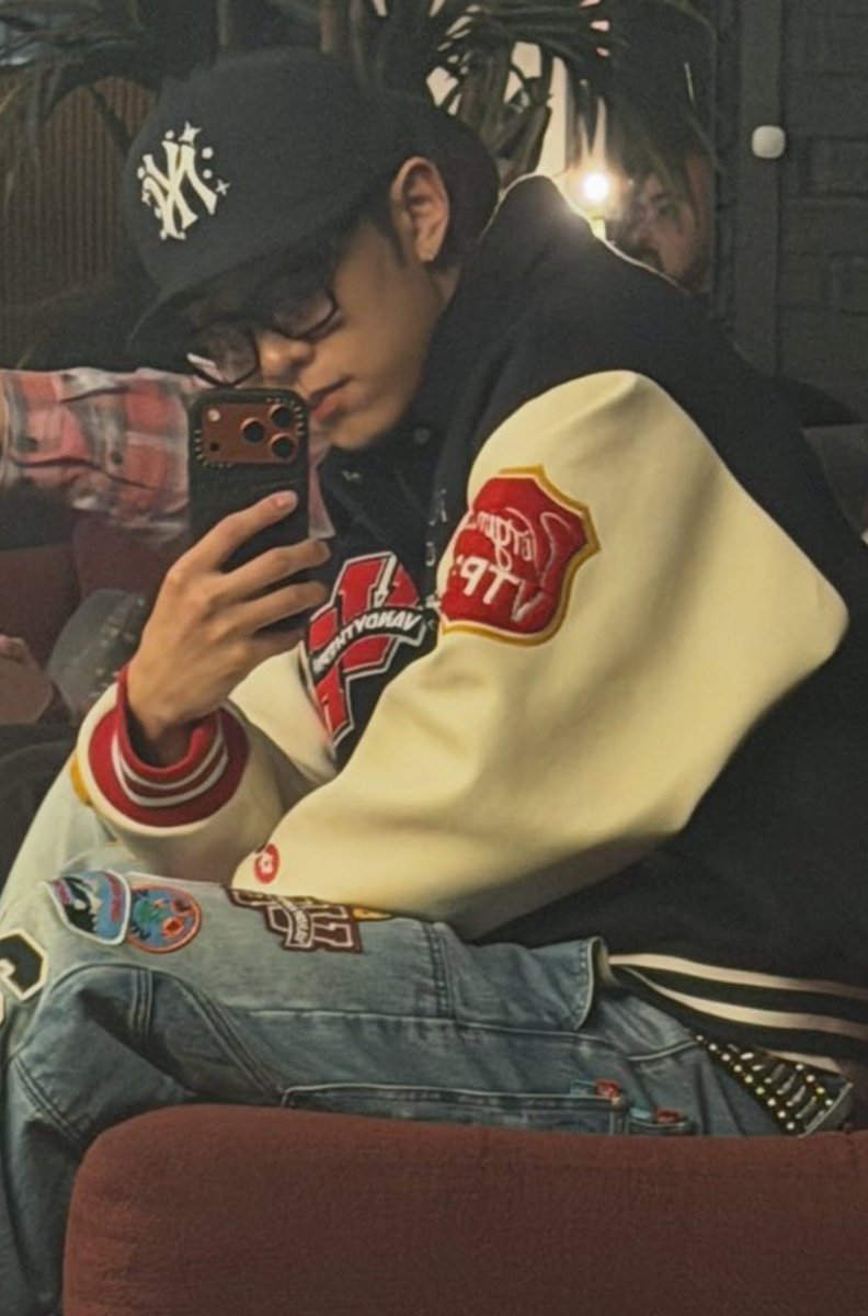 shotbwrryls's tweet photo. ryul in this fit is just so boyfriend and JOSJIS https://t.co/7jnhdb72rr