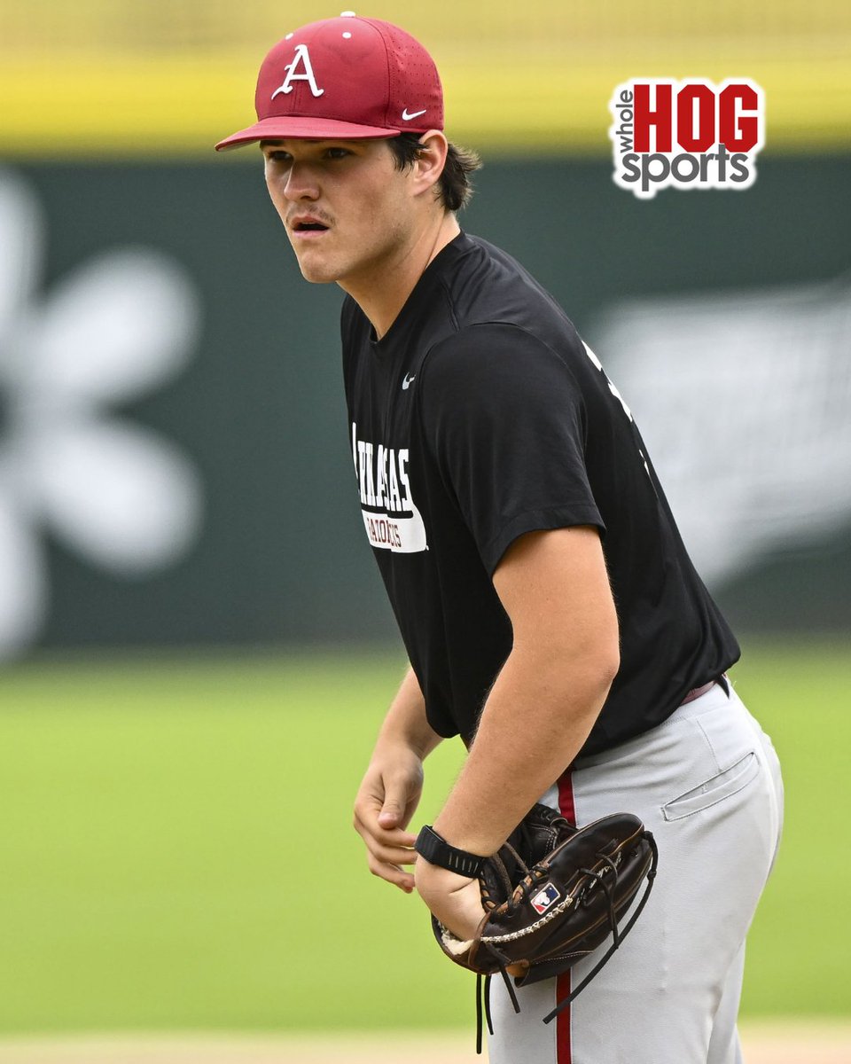 ByMattJones's tweet photo. Arkansas RHP Mark Brissey will get the start in tonight's exhibition game vs. Little Rock. https://t.co/liLvk8FgKo