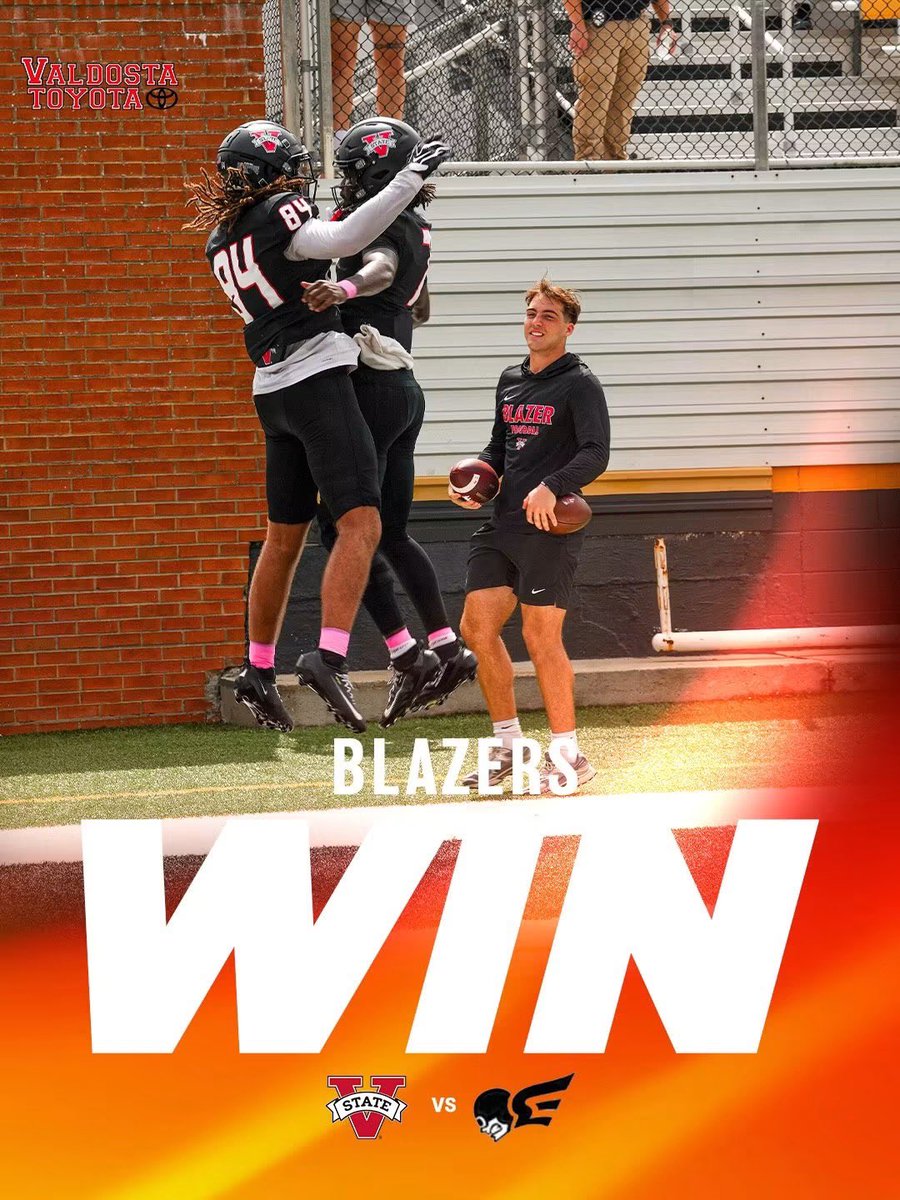 VState_Football's tweet photo. That’s what we call a good Saturday in #TITLETOWN 🔥

#GOBLAZERS | #ProtectTheStandard https://t.co/HAA4bGxZ4a
