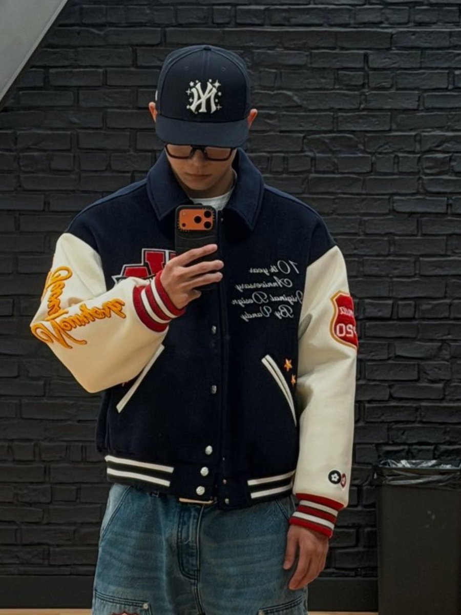 shotbwrryls's tweet photo. ryul in this fit is just so boyfriend and JOSJIS https://t.co/7jnhdb72rr