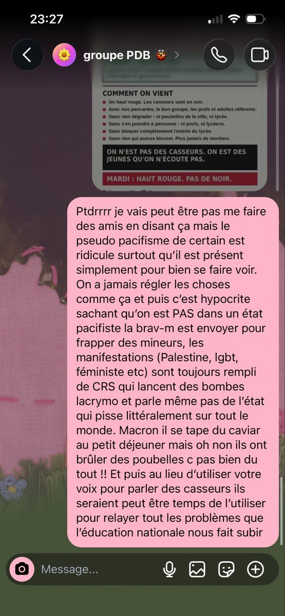 nephoryah's tweet photo. Vous pensez jv me faire insulter ? (C le grp de mon campus ya a peut près 300 personnes dedans) https://t.co/HGn9W3QK8i