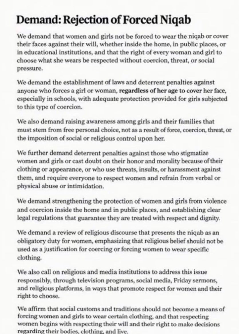 skloloagain's tweet photo. عشان نطلع بنتيجه فعليه
لازم يتحول من هوشات الى ترند فيه تحرك حقوقي ونظامي متزن 
هذي الخطوات اللي نبدا نسويها : 

-تغيير صياغة ونوعيه التغريدات 
نوقف الهوشات مع المعارضين تمامًا ( تجاهل تام للمستفزين والمشككين لان الرد عليهم يرفع حسّهم ويغطي على القضيه ) 

-نترك العاطفه والصراخ ونركز على صياغة تغريدات قانونية محددة المطلب

-نوحد المطلب الاساسي
بدل المطالبه بالحظر العام ، تفعيل لوائح حماية واضحه تمنع الاكراه على النقاب وتوقف اجبار الاهالي 
تحويل القضيه لادله توثيق وتوثيق هادي 
بدل الكلام العام ، يتم طرح حالات حقيقيه توضح حجم الضرر النفسي والجسدي الناتج عن الاجبار 

-نسوي هاشتاق جديد خالي من المزح والسب والاستهزاء ويكون مباشره موجّه للجهات المختصه
الحريه والنتائج بتجي ومطالبه نظاميه بتحقق كل مبتغانا
لكن الضجيج والترندات هذي والهوشات والمسخره تحولت لشيء مامنه فايده وتعب عالفاضي ومابيجيب بنتيجه ابدًا
وانا ببدأ به

#نطالب_بمنع_الإجبار_على_النقاب