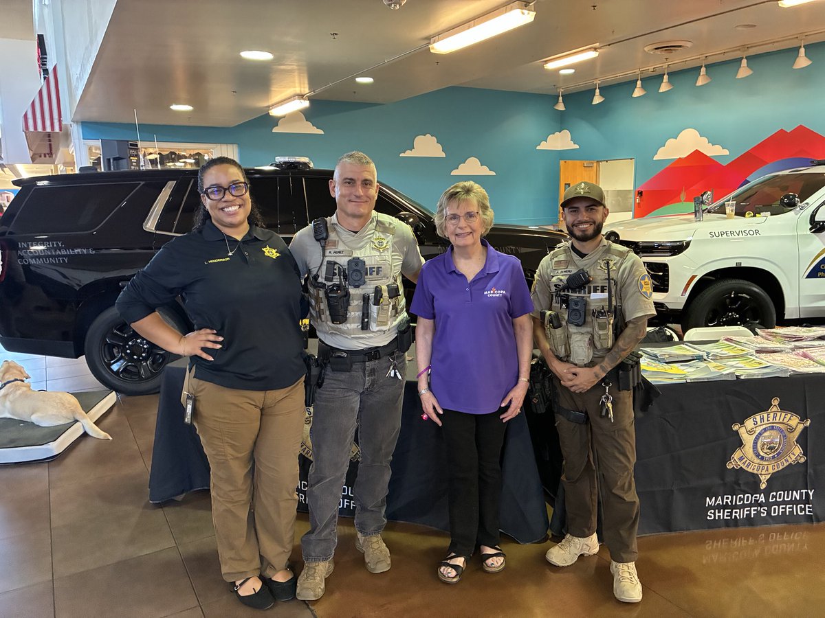 KateMcGeeAZ's tweet photo. It was a great day at the G.A.I.N. Kickoff event at Christown Spectrum Mall! There are so many community groups, law enforcement officers, and organizations who care deeply for their neighborhoods. Thank you to everyone for getting involved. Consider attending a G.A.I.N. event.

https://t.co/K0JeE9enWy