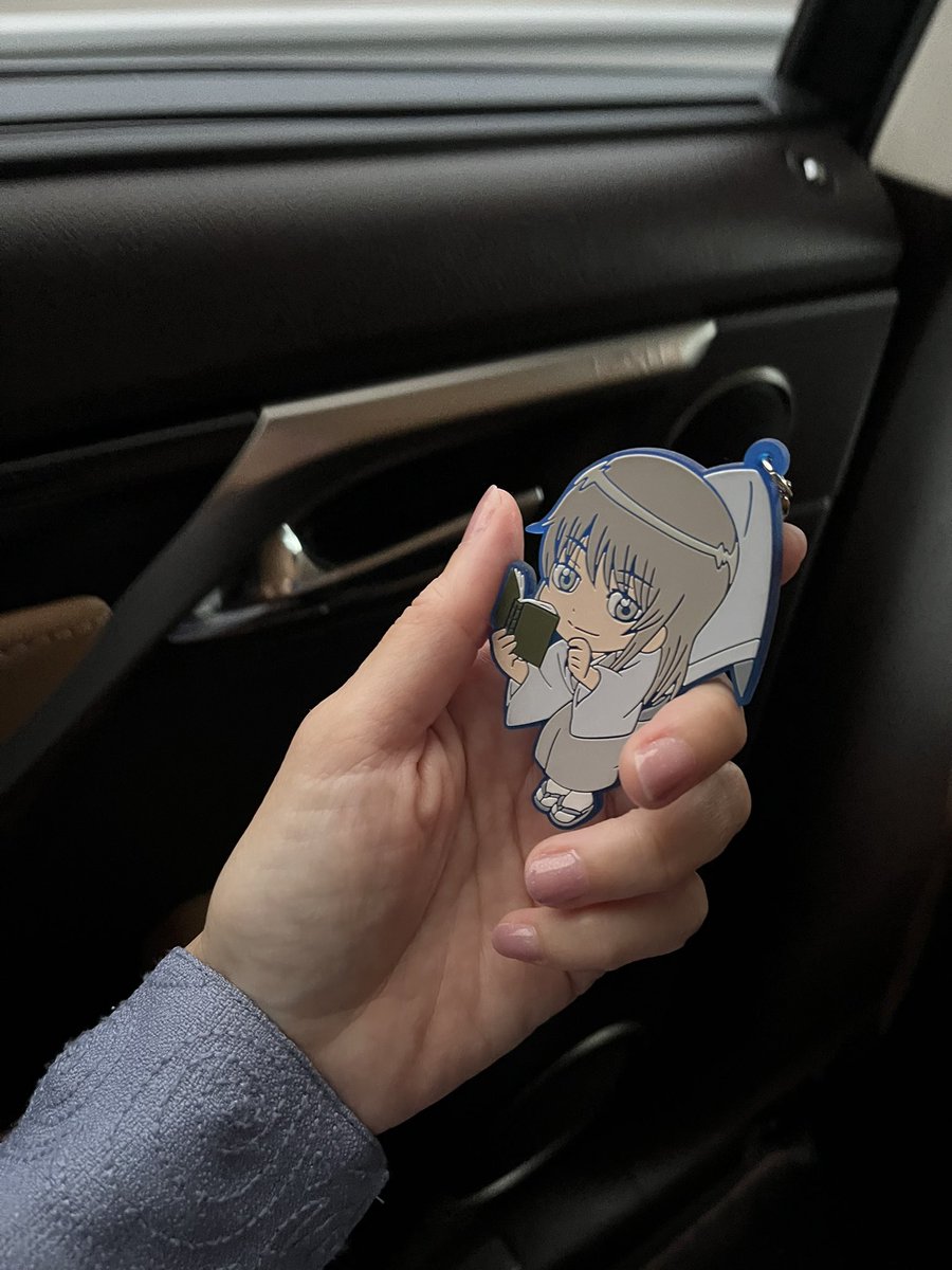 8239Berry's tweet photo. 高速走ってる(運転は旦那)
福岡→萩市に向かうよ🚗
お洋服は銀魂×アースコラボの銀子さんワンピ👗お袖が銀さん
多分2016年にコラボ10年前
銀魂暦　銀魂 https://t.co/tWdjCIG08C