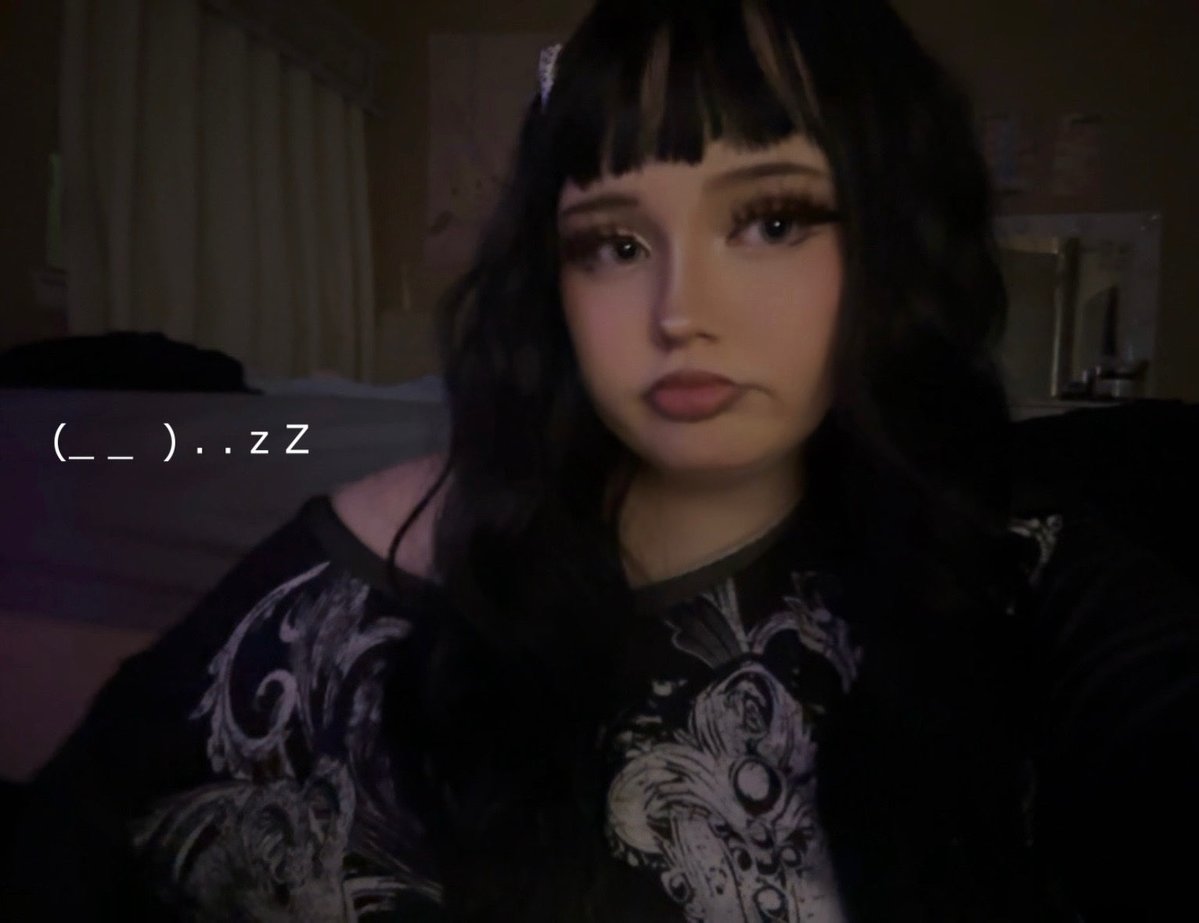 bunmieu's tweet photo. haii i’m lia

— 20, she / her, bi (i think) 🎀
— like n retweet for moots pls :3
#leaguetwt #valtwt #owtwt #moothunt https://t.co/0mMuXJezdZ