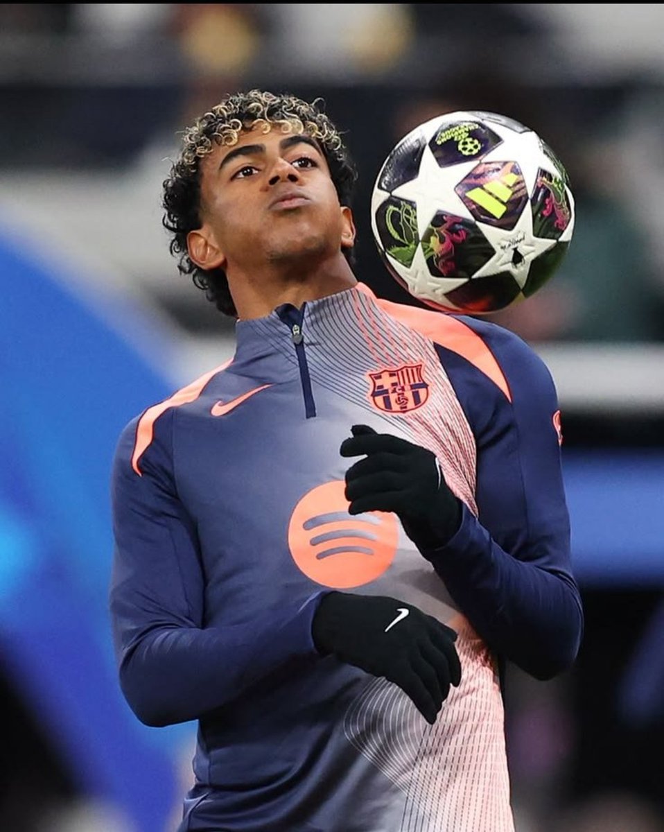 Bakugo_sn's tweet photo. Yamal est à 6 G/A de dépasser la meilleure saison de Rodrygo en terme de G/A https://t.co/ifYnMJ3jjR