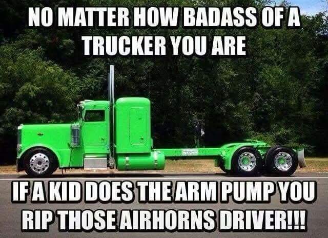 taylorbilt's tweet photo. Make it go viral...... #FollowATrucker https://t.co/2bXfICviL6
