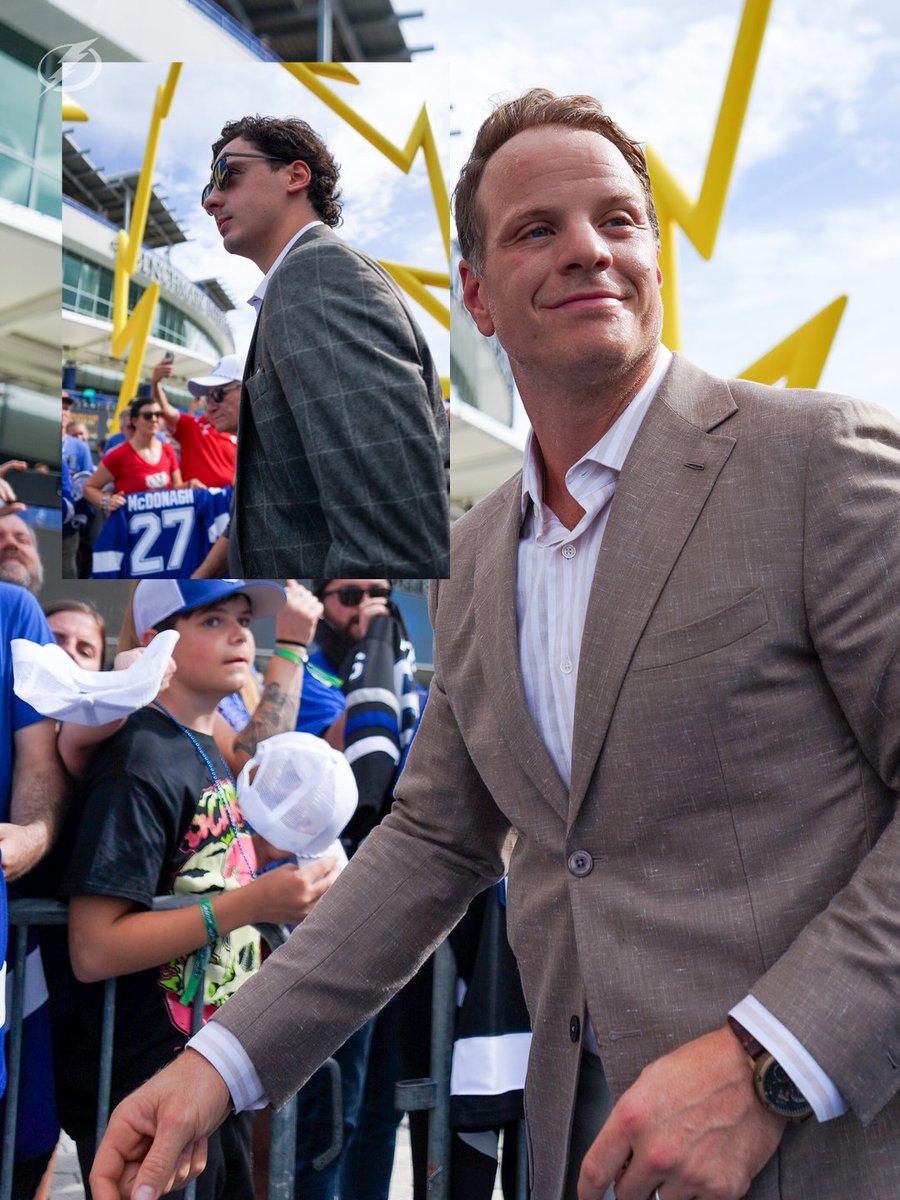 TBLightning's tweet photo. More fits 📸 https://t.co/XkGKw6hOQU