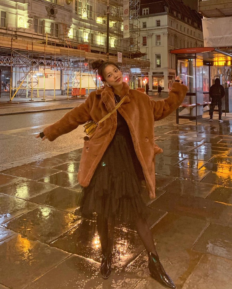 _jokespower's tweet photo. 兄貴の背中を見て、いつも色んなことを学ばせてもらってるよ。 🌧️
JUE https://t.co/qUlrQZcVbc
