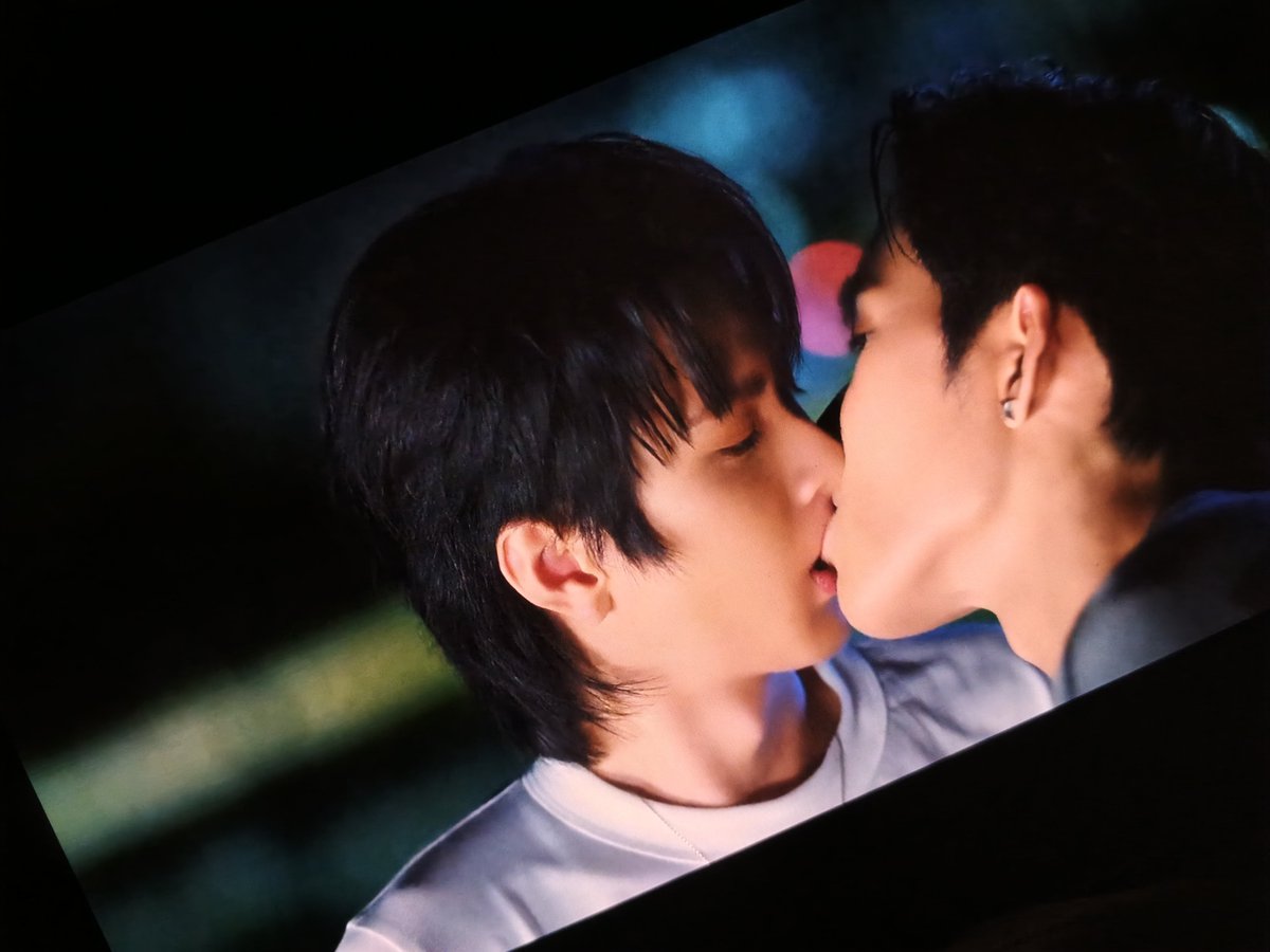dei_nnao's tweet photo. This episode was SOOOO GOOD!! 😭💕
#MrFanboyEP6 https://t.co/JMIaFOpVhY