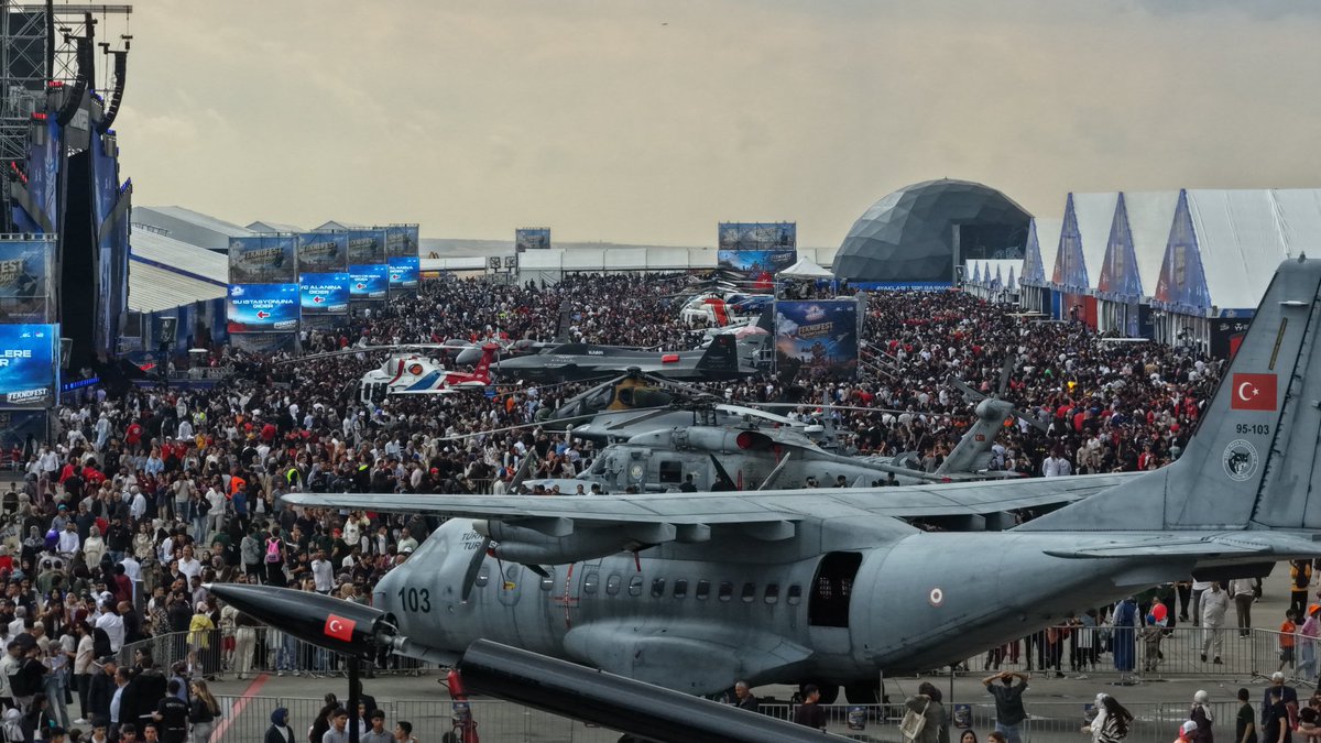 Selcuk's tweet photo. Artık Şanlıurfa'nın TEKNOFEST'i de meşhur... 🙂🚀

#TeknofestGüneydoğu

Şanlıurfa is now famous for its TEKNOFEST, too... 🙂🚀

#TeknofestSoutheast https://t.co/dxFRNuAUY2