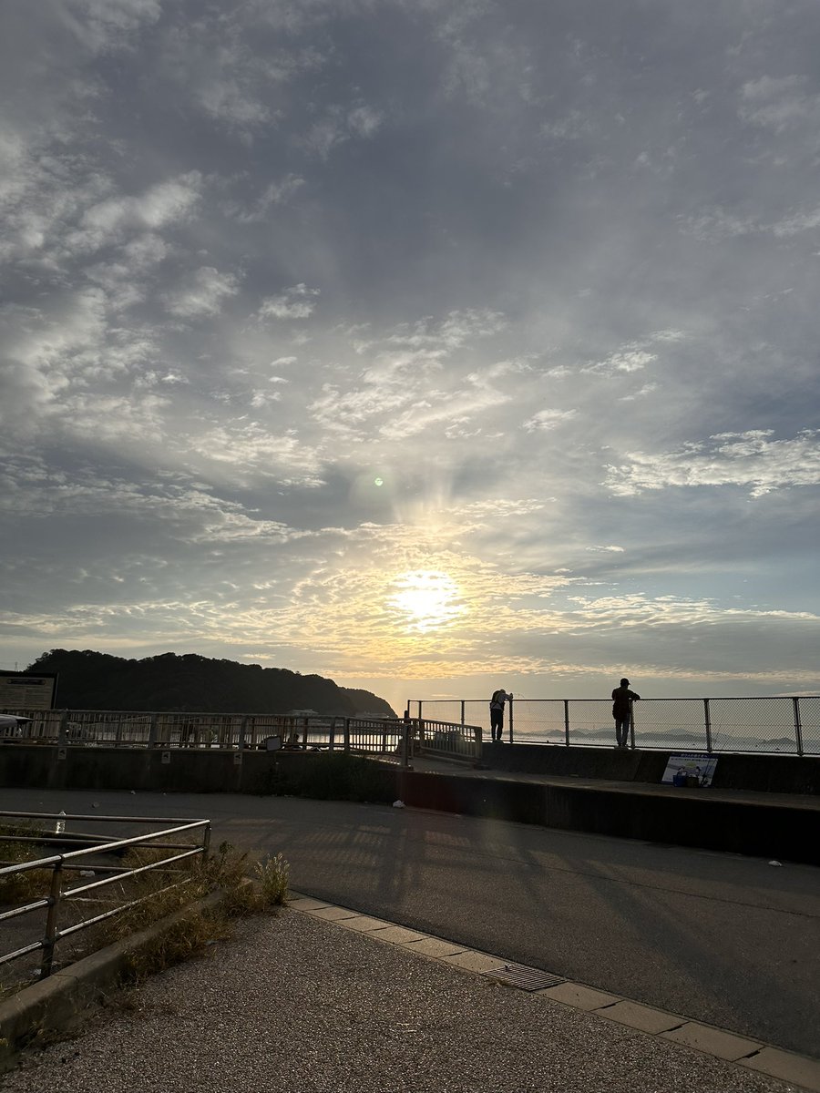chinbakl's tweet photo. 坊主だな https://t.co/VIZx8lfLoF