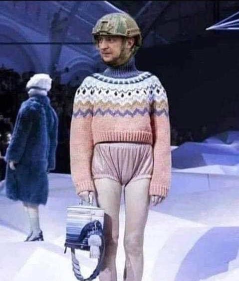 mt_smoky's tweet photo. This is Tennessee's uniform for next week😂😂 https://t.co/OAoKyju5L2