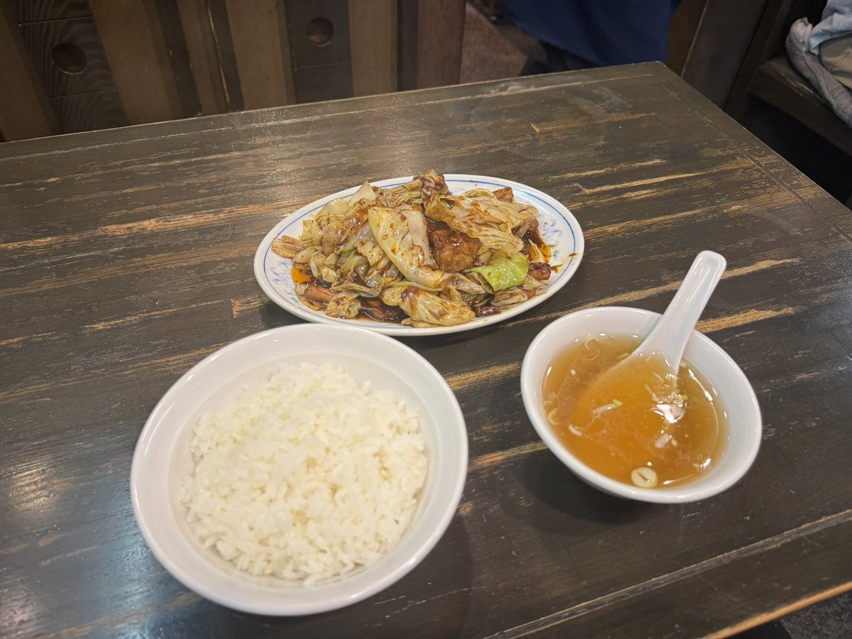 yoshihitoCC's tweet photo. 稲荷町
福来軒
回鍋肉定食 https://t.co/LspdupwCOq