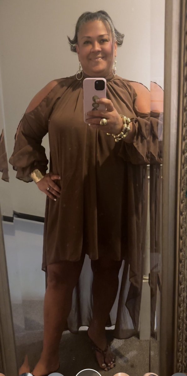 toni_ala1's tweet photo. ready to celebrate  my Grampa’s 96th bday 🥂🤎 https://t.co/XrfSz2NoBY