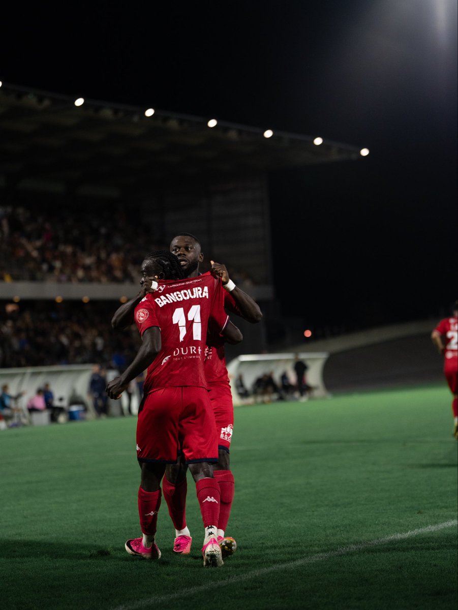 vendeefcry's tweet photo. VICTOIRE +3 🤩🔥🔥🔥

Après l’ouverture du score du @scaab.officiel nos Yonnais se sont revelés en seconde période ! 

Score final 3-1 avec une égalisation de Djibril Bangoura suivit de Thomas Allemand et Mansour Samb ! 

MERCI LES YONNAIS !!🤩🔥🔥

#onatousledroitderêver https://t.co/toh8Zz7IUn