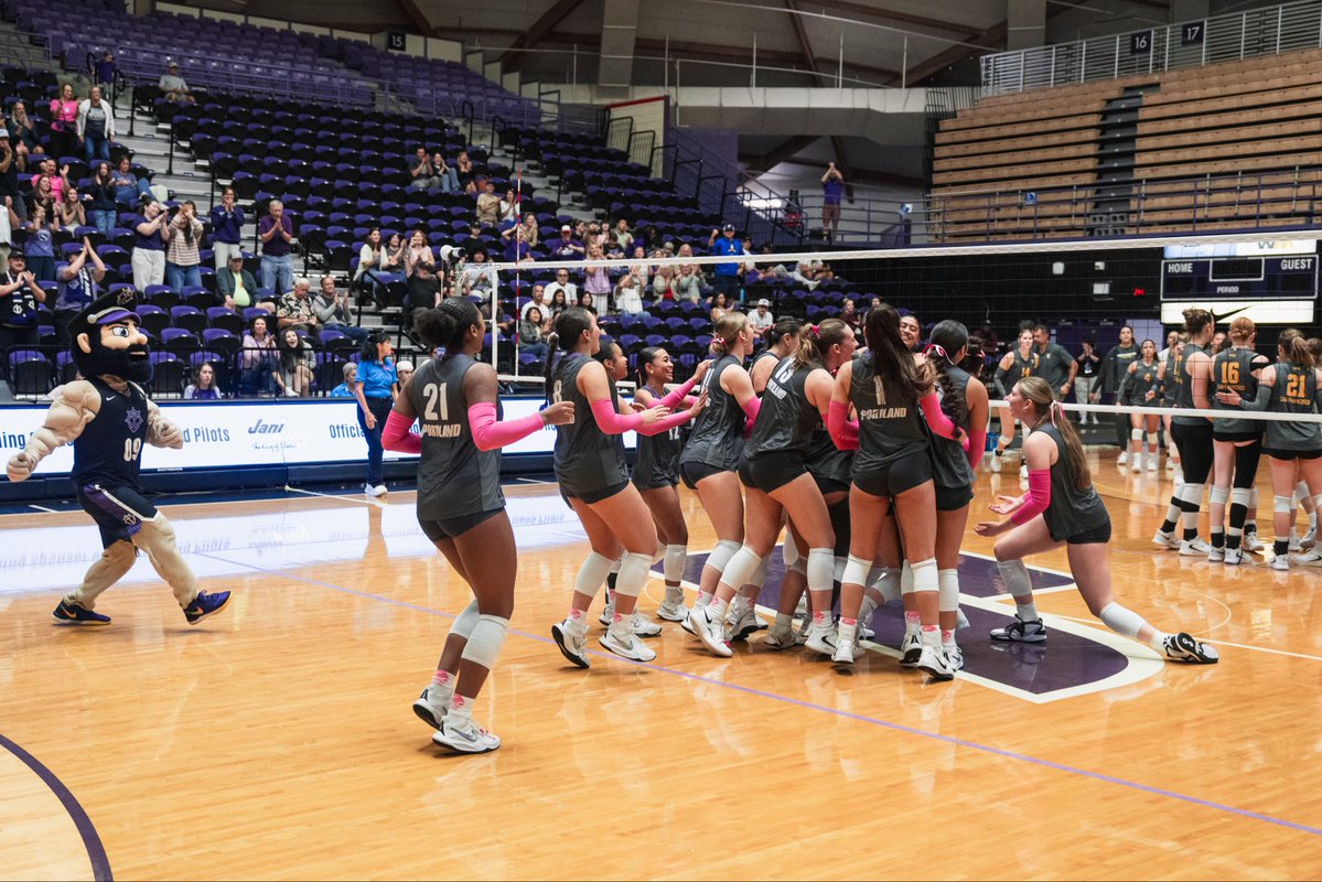 PortlandVBall's tweet photo. Took care of business ✅

#gopilots https://t.co/snZsi7eNg6