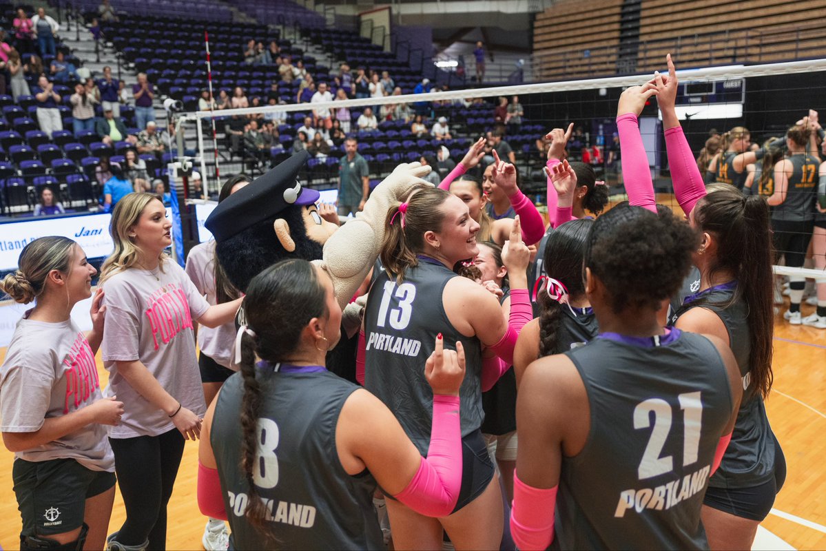 PortlandVBall's tweet photo. Took care of business ✅

#gopilots https://t.co/snZsi7eNg6