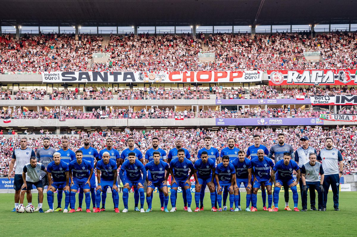 centraldobarra2's tweet photo. A COBRA SUBIU...

A CENTRAL DO BARRA PARABENIZA O MAIOR CLUBE DO NORDESTE @santacruzfc https://t.co/dubm6SWujU