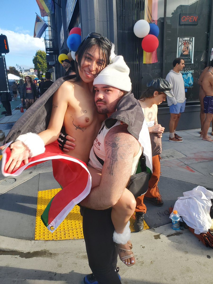 Freaky_brazii96's tweet photo. She made me so happy 😍 she's so beautiful 💕😘
#folsom #folsom2026 https://t.co/rN48CdRzA3