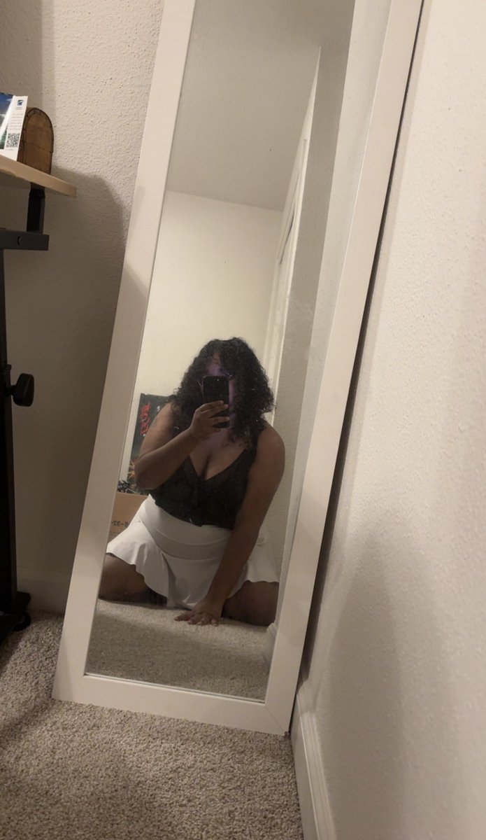 sunraysolx's tweet photo. Need someone to set me straight, I’ve been naughty :) https://t.co/IKsovSpKuz