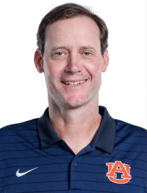 AceWDE's tweet photo. This man nees the Hugh freeze/Payton Thorne treatment https://t.co/RzPhzDkK0G