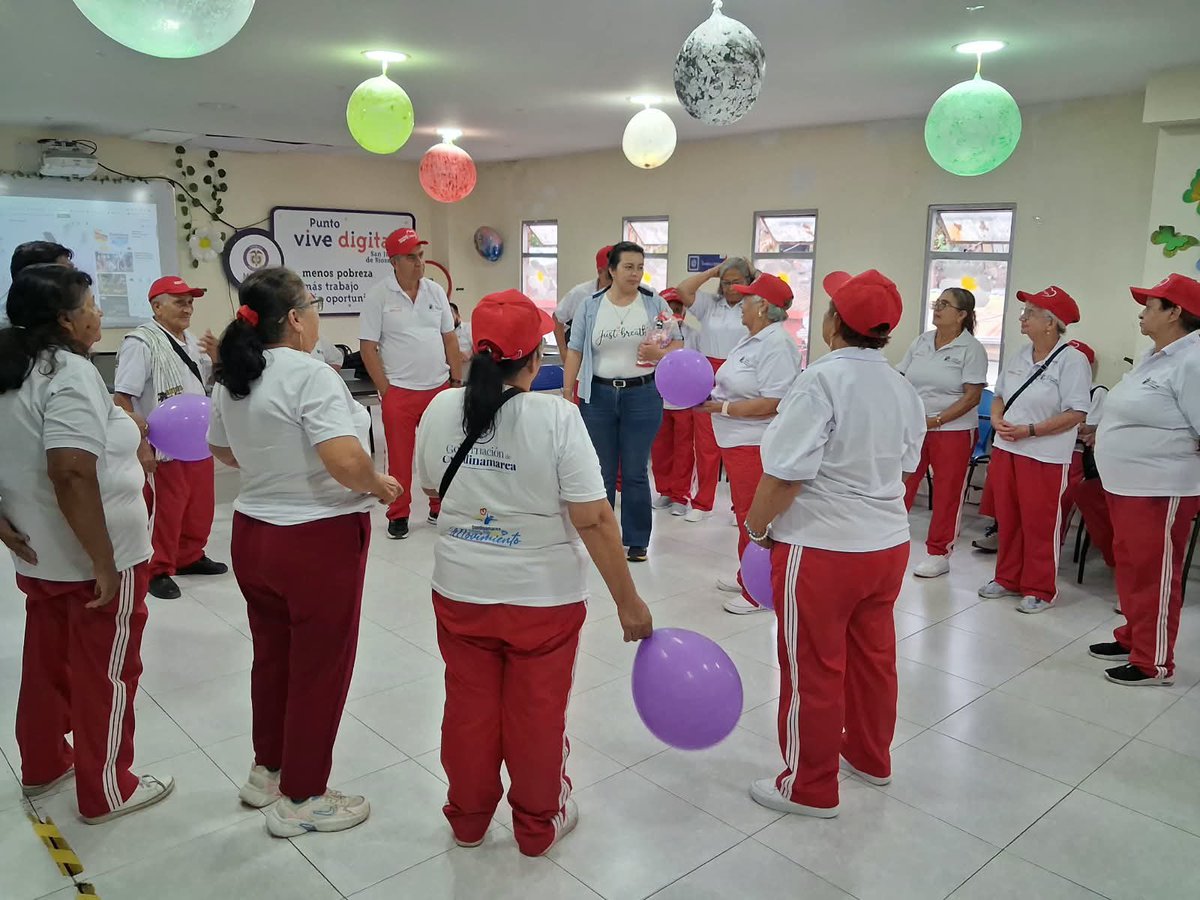 SecGobCundi's tweet photo. #Destacado||🏅En San Juan de Rioseco desarrollamos una jornada de prevención de las violencias dirigida a personas mayores, fortaleciendo sus competencias psicosociales, el reconocimiento de sus derechos y las rutas de atención. 🤝 https://t.co/ZoyfANWQ1k