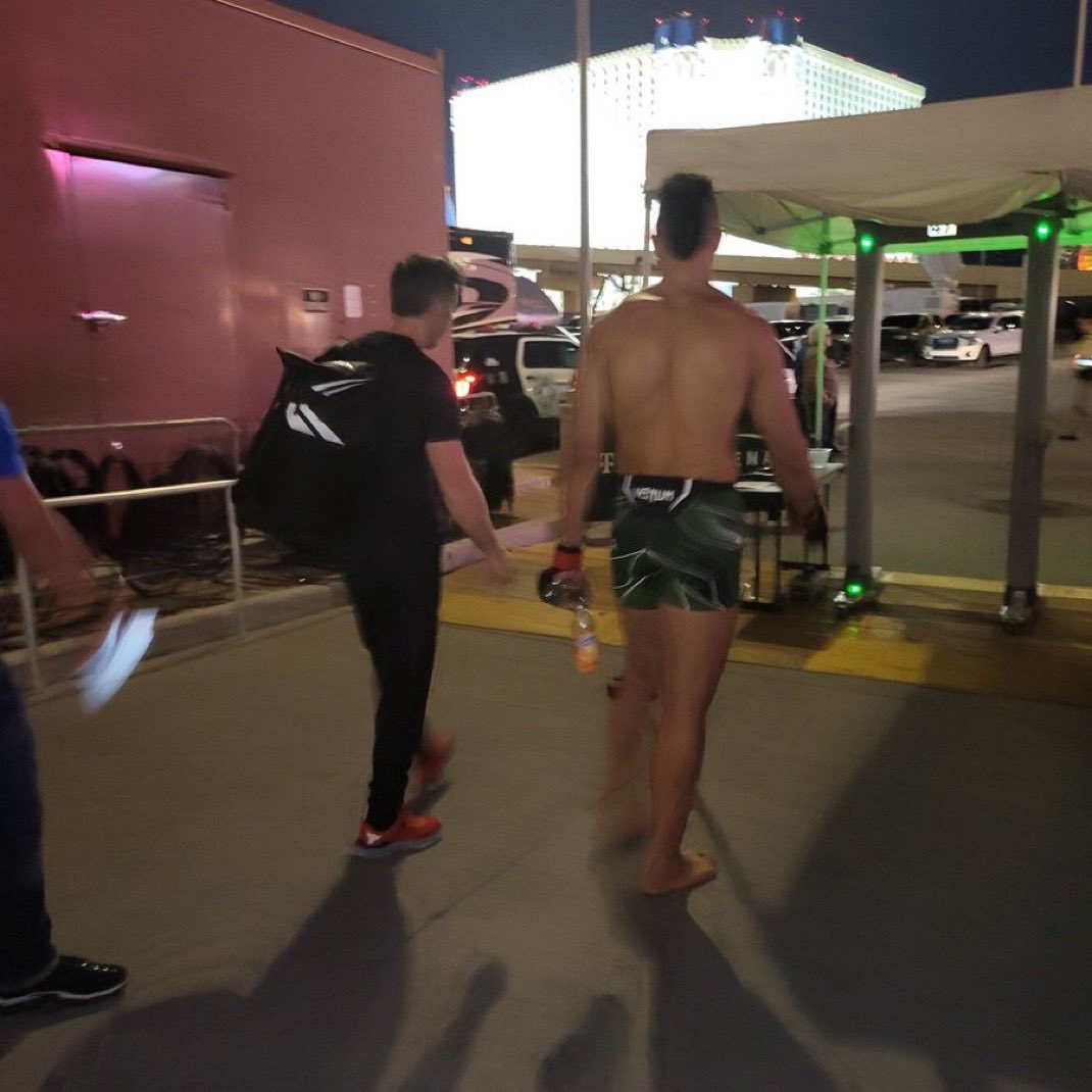 ChampFiggy's tweet photo. They already kicked Johnny Walker out of the arena. 😭😭😭 #UFC322 https://t.co/38PaDKEGYt