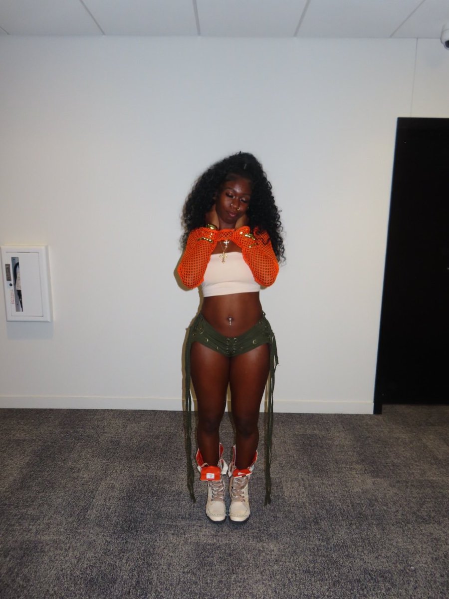 deptmag's tweet photo. https://t.co/mnQqtIfCoD