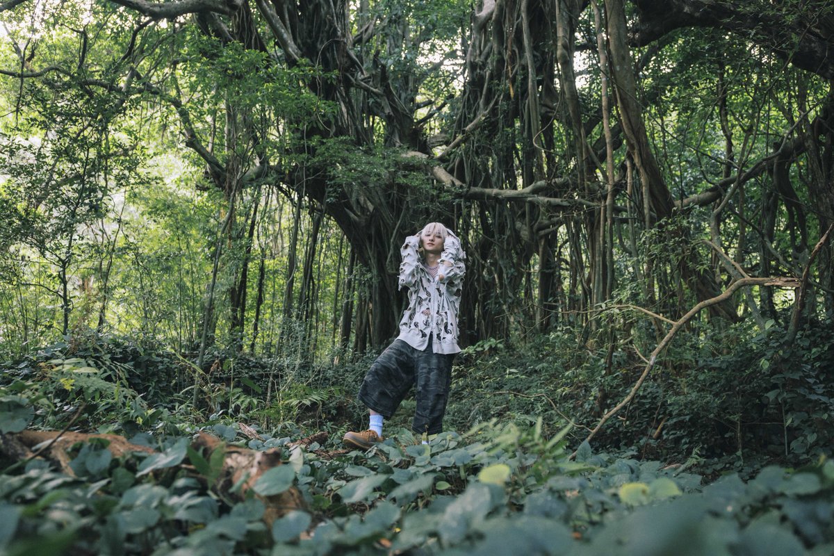 fumiya_1stphoto's tweet photo. @buddiis 本アカウントで最新情報、オフショットやメイキングを投稿予定です🌺

写真集の詳細はこちら👇
https://t.co/ZxwWPZjBT7 https://t.co/qpNyrAHrkZ