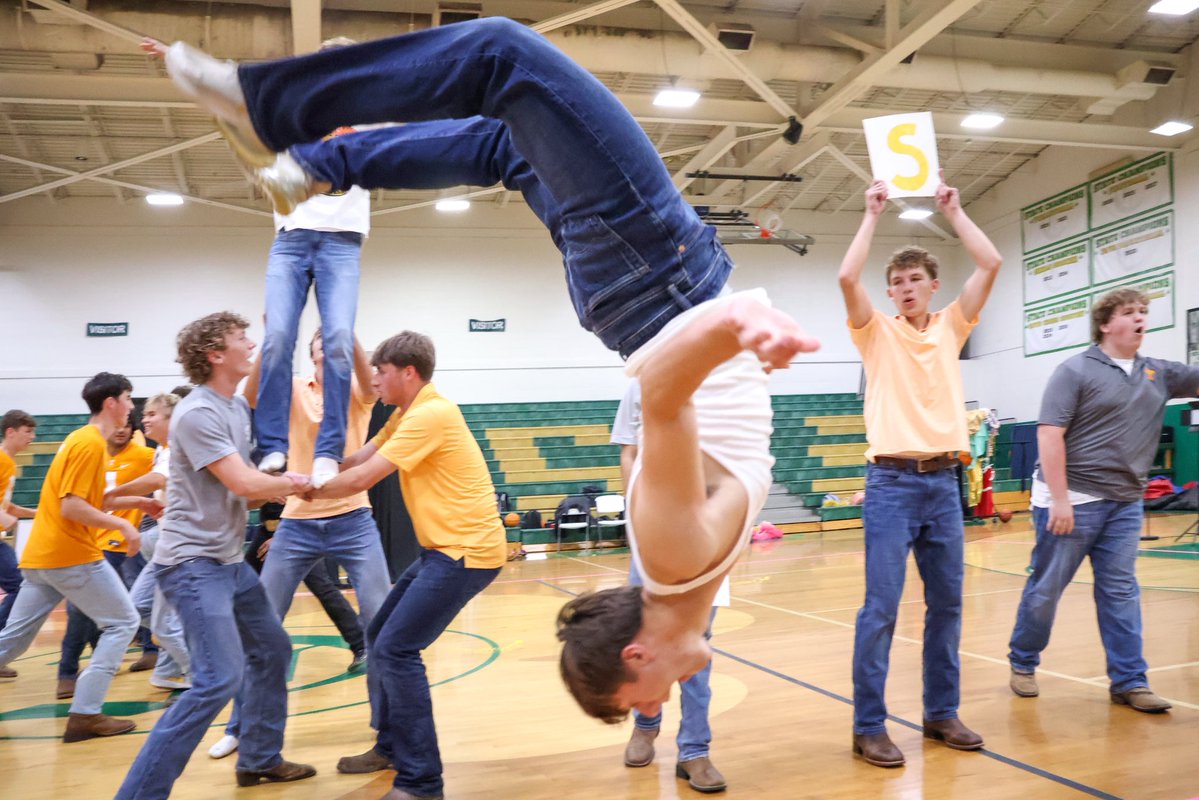 KnoxCatholic's tweet photo. All the flips, dips, kicks and more from this year’s Boys Dance! Spirit Week Photo Gallery: https://t.co/cUh12iN8yW https://t.co/RTUMPi9TIu
