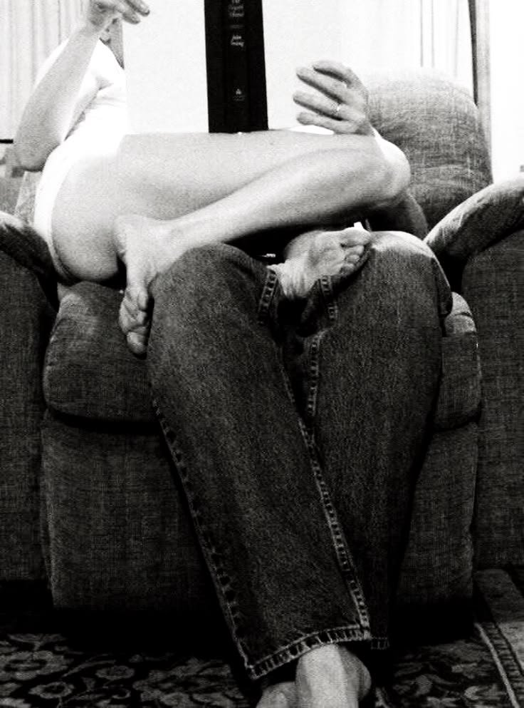 Clitja's tweet photo. #SPOD #ORV🔞
Send Your Loving 
☆OD's pussy against the world
☆Accidental porn watching?
☆SP is crazy over OD's pretty cunt
☆Underage Sex 
☆SP is kinda emo here.
☆Repost from old thread fic 
🔗 below https://t.co/APYW28BExa