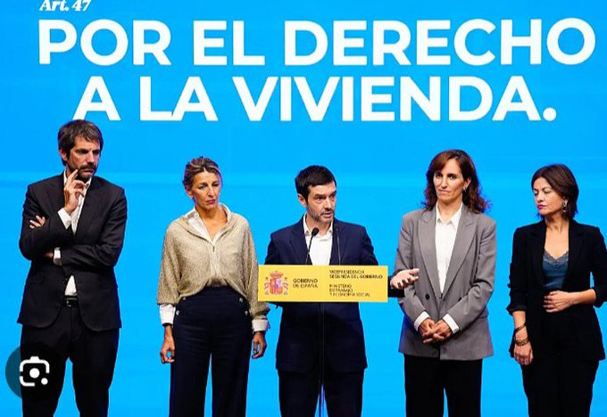 Antonperilon's tweet photo. Por el derecho a la vivienda, Sumar no ha hecho NADA
Por el derecho a la S. Pública, Ley 15/97 Sumar, NADA
Por la derogación de la Ley Mordaza, Sumar, NADA
Por el de la Infancia, Sumar, NADA
Por los derechos sociales y Consumo, Sumar, NADA
Por el trabajo y conflictos, Sumar, NADA https://t.co/UINwohx35b