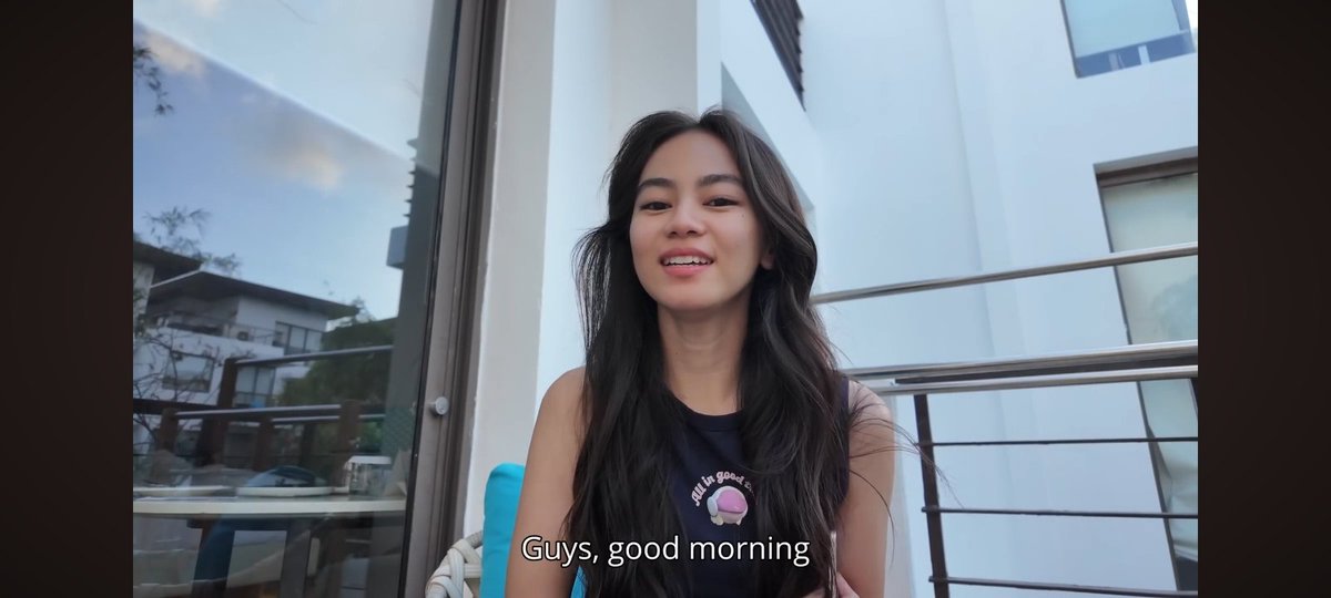 abcefgiloveyou's tweet photo. Ashtine sobrang ganda pag bagong gising. No makeup whatsoever. Di kayang gawin ng iba yan https://t.co/zNyJkeLM9x