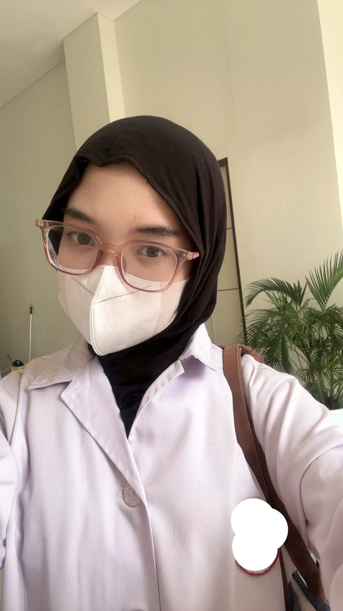 feversblo00d's tweet photo. hari2 menghadapi kemacetan https://t.co/HDB2JtAq9T