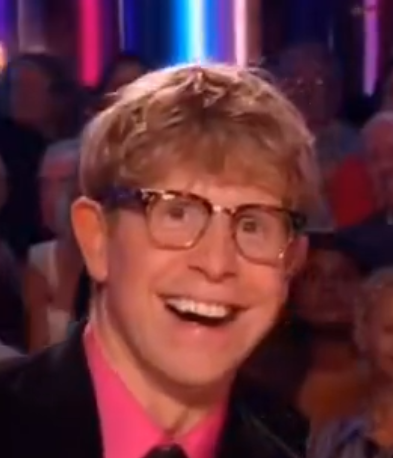 ornateeuk's tweet photo. @mrkphllps1 I give you... twat face https://t.co/jt7GF1z2KQ