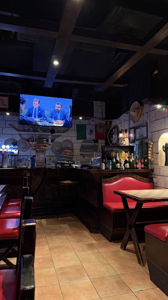 oi_alamri's tweet photo. A random, cozy Mexican restaurant in the middle of nowhere since 1982. https://t.co/9IezKVt6NN