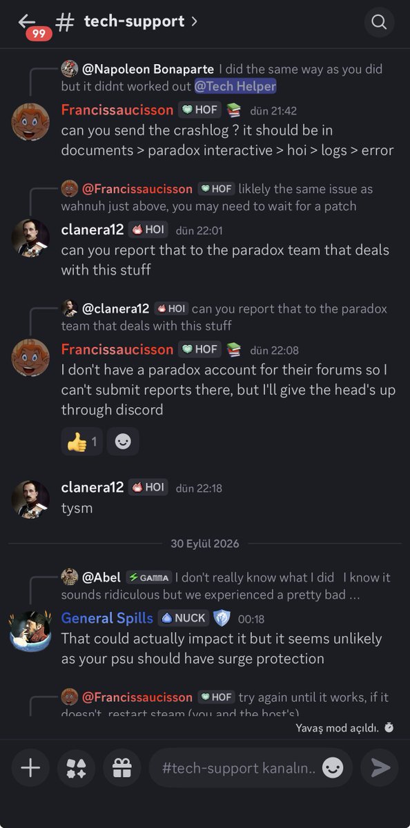 Spelay0's tweet photo. Hoi4 serverında değiştirilen kuralın sadece GÖSTERMELİK olduğunu, olayı sadece profil fotoğrafına indirgemeye çalışarak üzerine örtmeye çalıştıklarını ve başkalarına uygulanmayacağını dile getirmiştim bir kullanıcı tarafından bana ulaştırılan mesaj ve görüntüler:

"Bu elemanlar kuralları adminlerin gözünün önünde çiğniyorlar ve bir şey yapılmadı. Ben bu kişileri çok önceden rapor ettim ve bana “7 günlük bekleme süresi” sonrası kurallarım uygulanacağı ve kullanıcıların uzaklaştırılacağı söylenmişti. Ben raid’e doğrudan katılmama sadece profil fotoğrafımda Atatürk olması sebebiyle time out yemiştim fakat bunlar bırak engellenme time out bile yememişler. 5 gün önce rapor etmiştim bu kullanıcıları ve hala Paradox tarafı harekete geçmedi. Bu bir çifte standarttır."

#paradox #atatürk #racistparadox