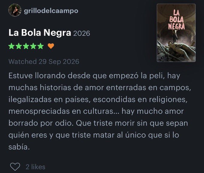 dvnphyss's tweet photo. la bola negra vista y yo solo puedo pensar en esta reseña por dios lo q he llorado https://t.co/GoYif4OscC