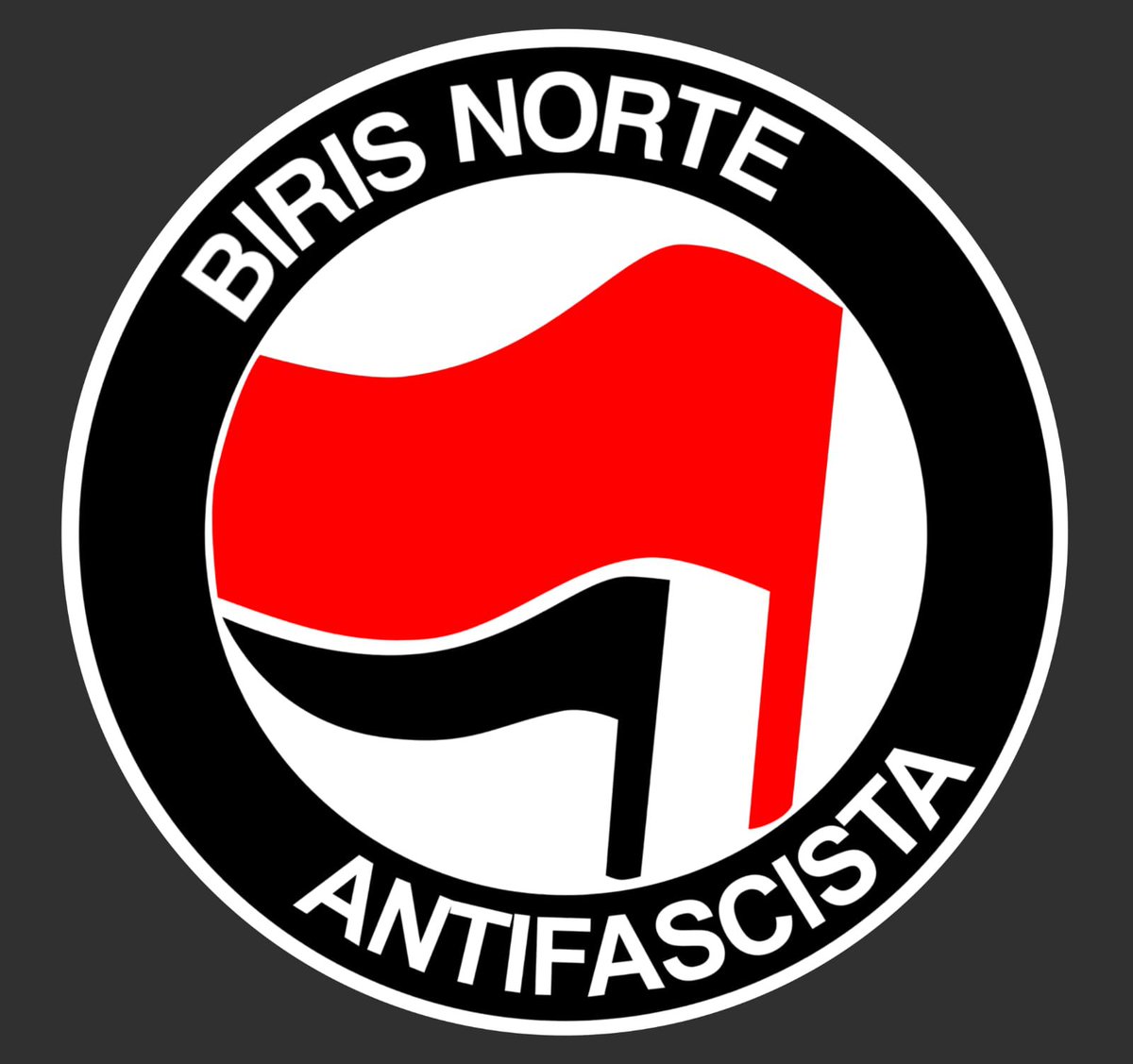 birisoficial's tweet photo. ¡SEVILLA ES ANTIFASCISTA! https://t.co/5QXzfTvZiz