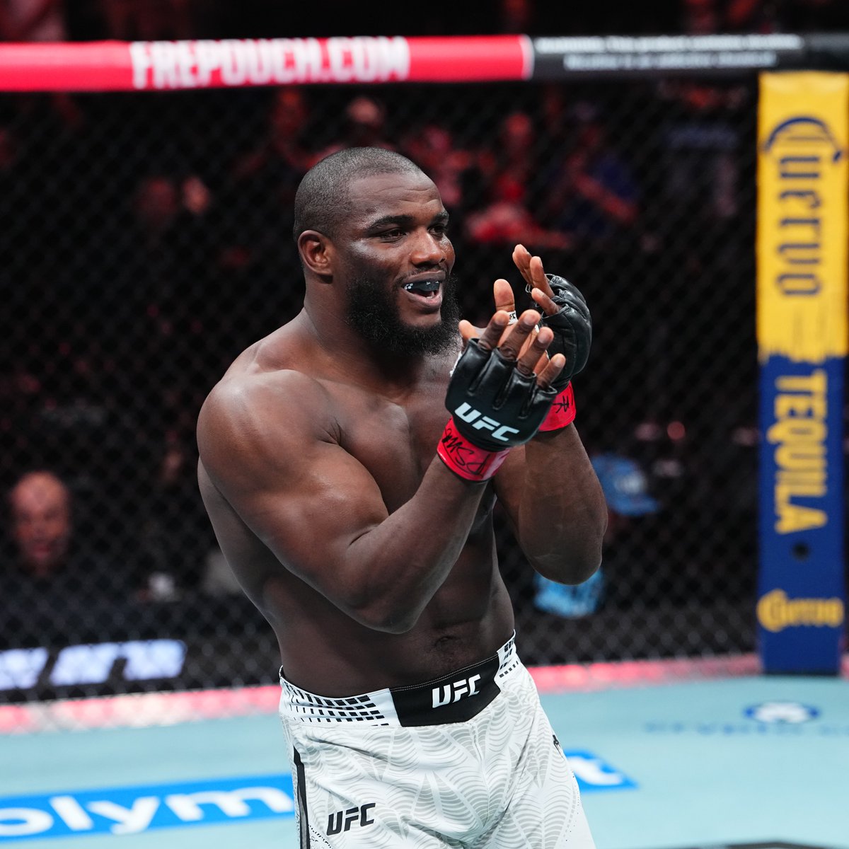 #UFC332 Official Result: Anthony Wint defeats Lucas Armand via TKO at 0:23 of Round 1.

Complete Prelim Results ➡️ <https://t.co/dxxfLygOz0>

Complete Scorecard