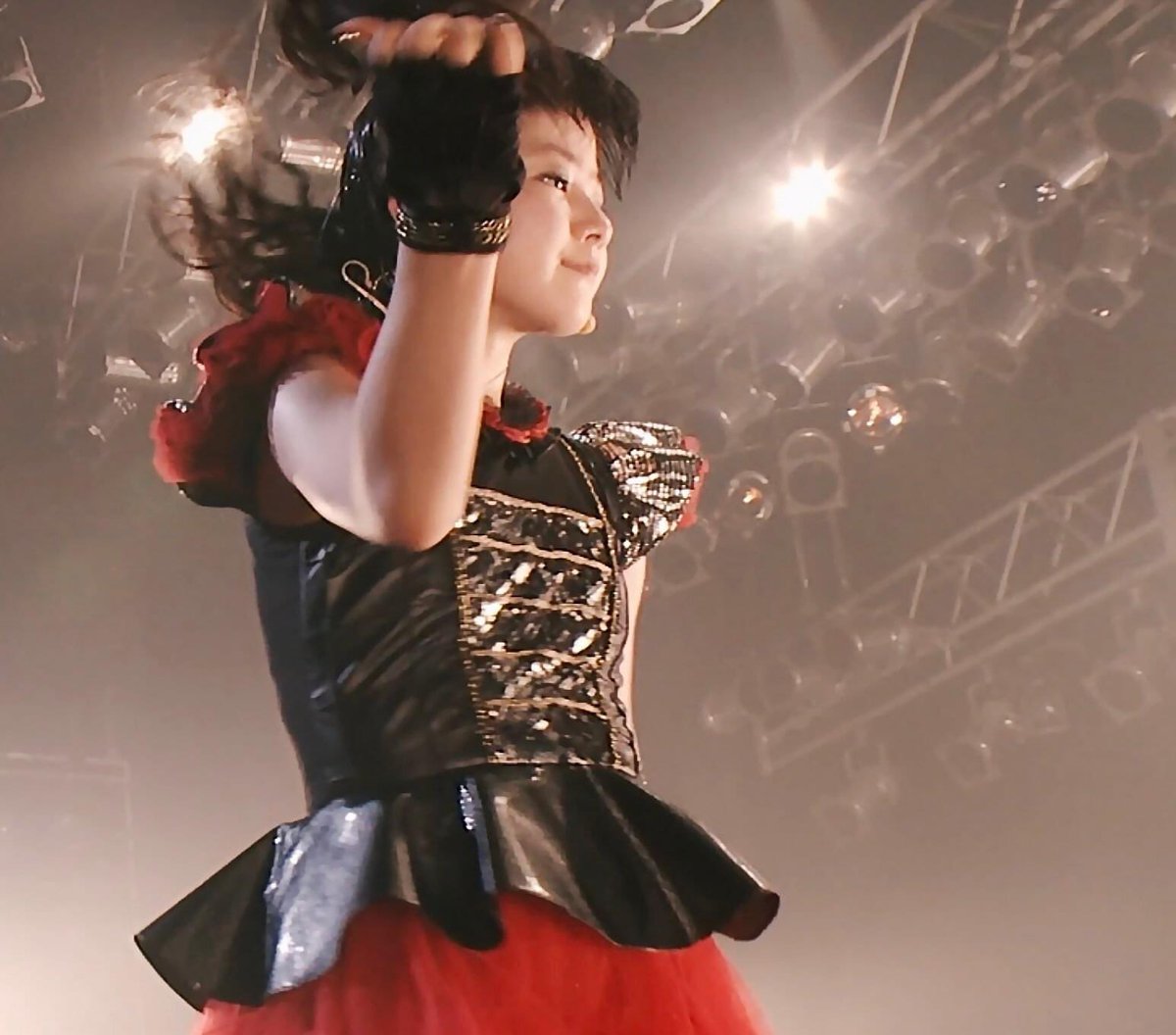 Redskull_Metal's tweet photo. 10月4日は「天使の日」

という事で…少し原点に戻ろうかと…
アタシの一生最推し「水野由結」

「ゆいちゃんまじゆいちゃん」の語源

とあるアニメの言葉「天使ちゃんまじ天使」から

CMで天使役後に…
「ゆいちゃんまじ天使」「天使まじゆいちゃん」
からの「ゆいちゃんまじゆいちゃん」

※諸説あり https://t.co/fIvInf9VmT