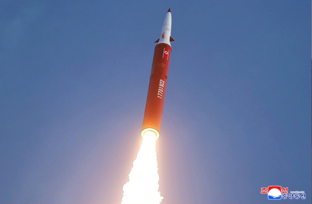 inbarspace's tweet photo. Latest missile launch by North Korea. https://t.co/Re5Gu4u4lX