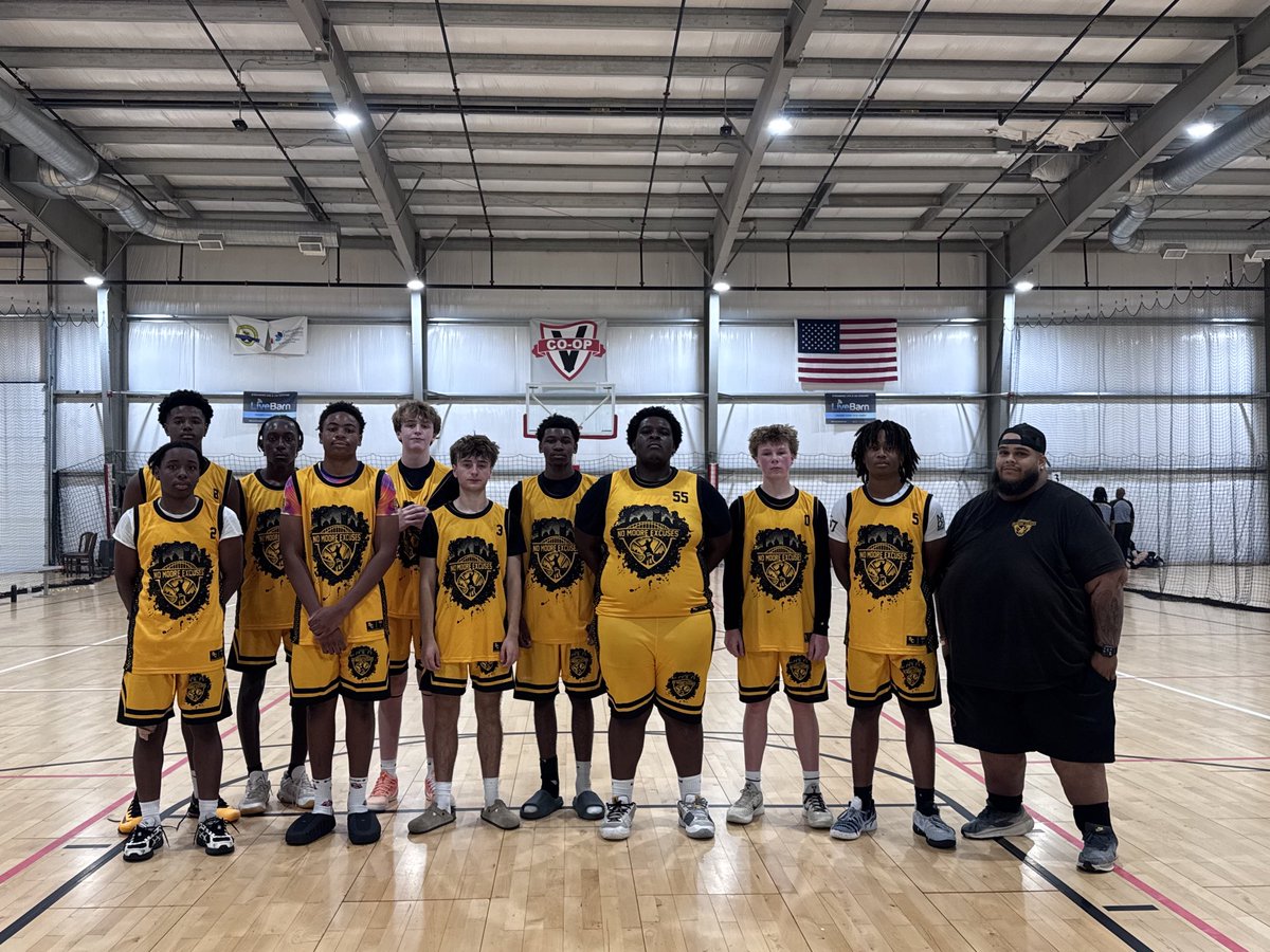 NMEHoopsCT's tweet photo. #AAUBasketball #MooreSkillLessExcuses https://t.co/UKYXYJBO4y