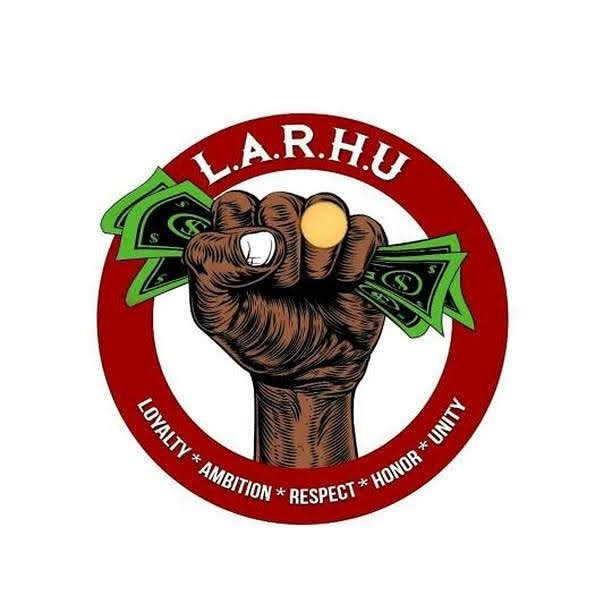 Treasure98fm's tweet photo. Keep streaming ( YEA BABY ) A masterpiece sound from a global Artist 👌
@D_rrese X @mrjustthatgood hosted by @Deejayflex3 / @ @Treasure98fm we’re The 👉👇
#LARHU #WeAreTheMembers #LARHUISTHEMOVE https://t.co/ItLPfyvyxE